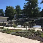 Appartementresidenz Am Kurpark - Mit Pool & Sauna & Garage 公寓 巴特萨尔茨乌夫伦